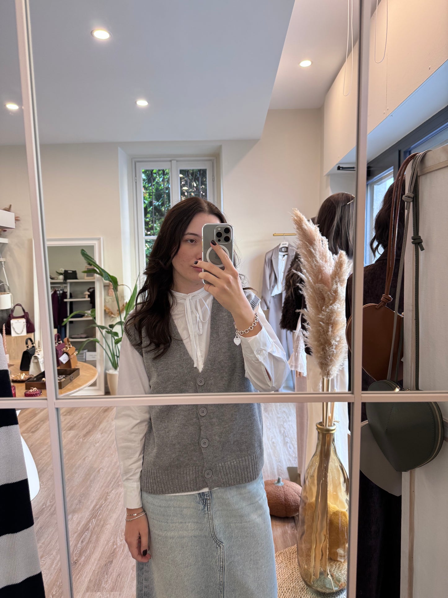 Gilet a V con bottoni Two Way