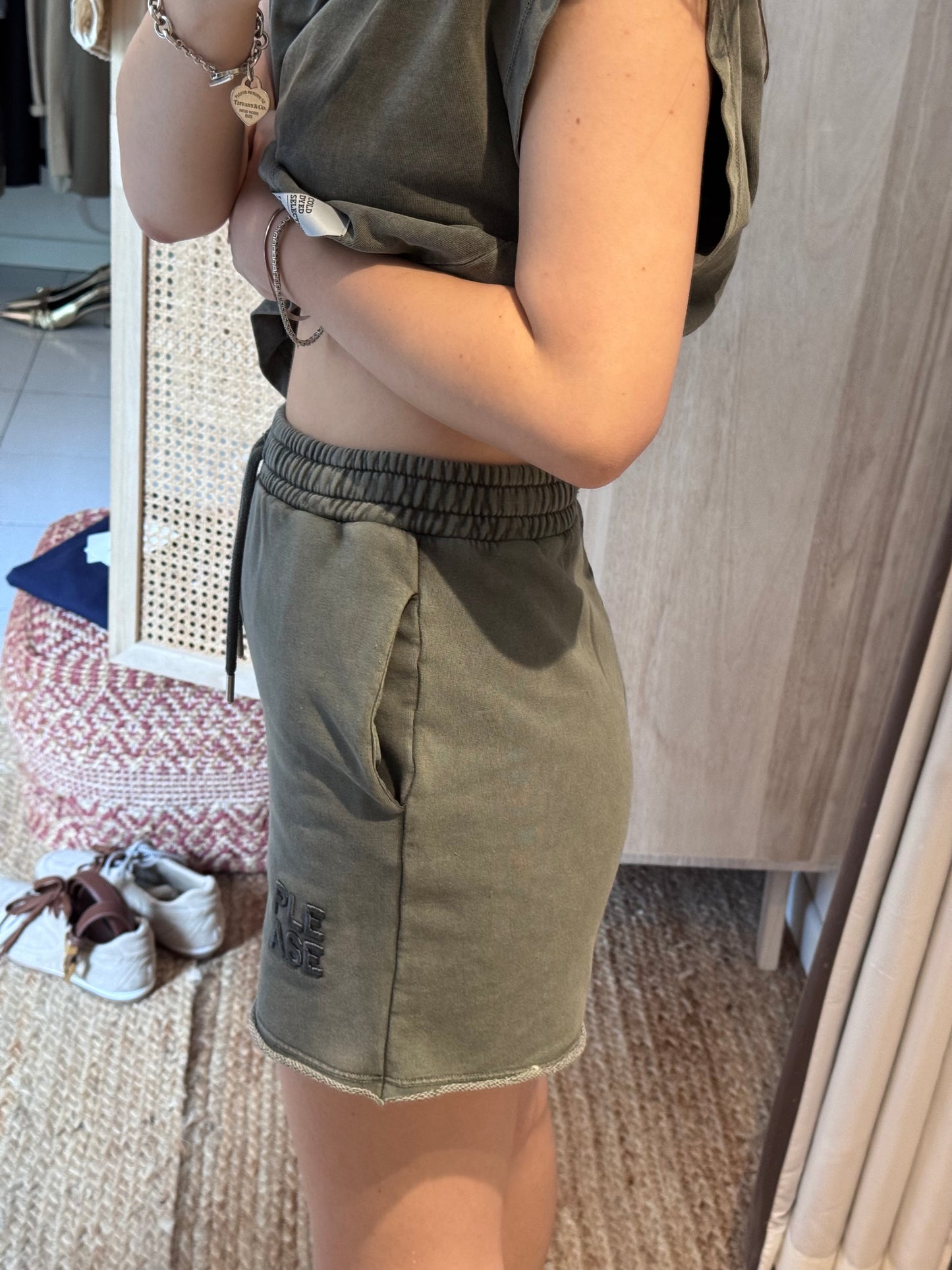 Shorts stone wash Please