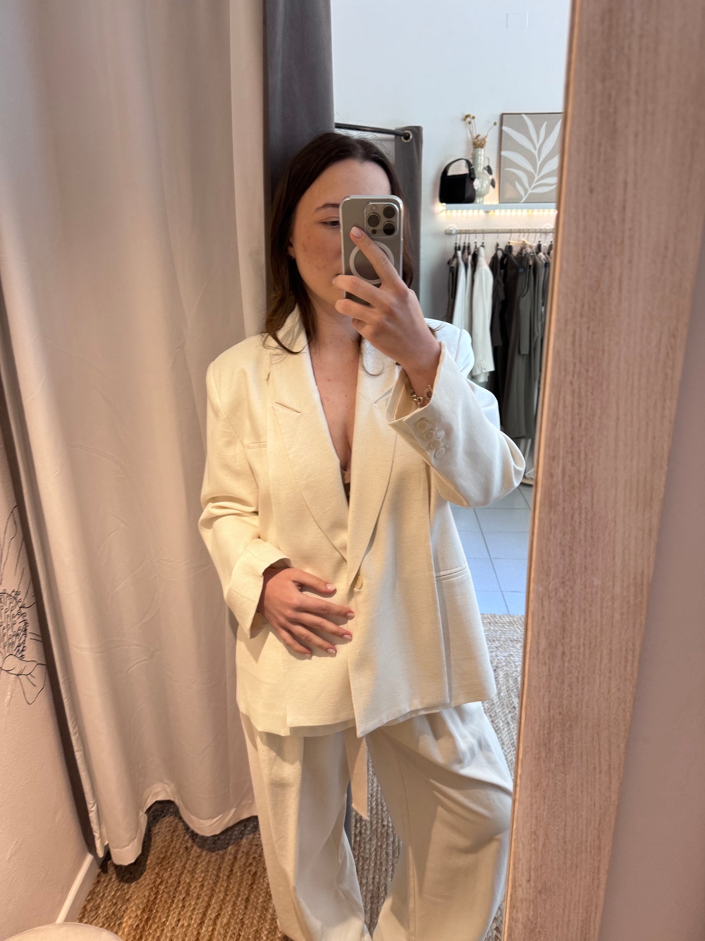 Blazer “Leila” Eleh
