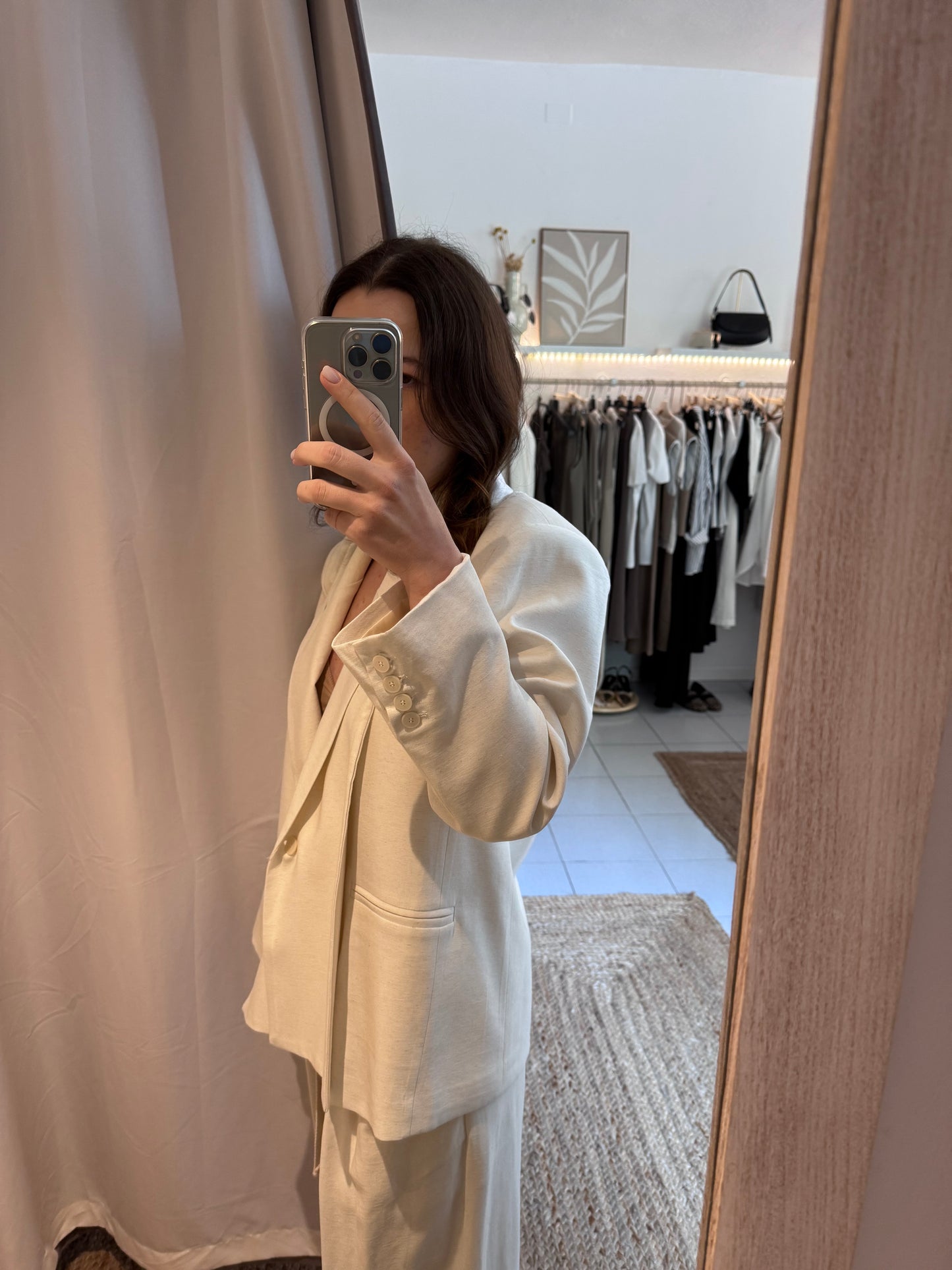 Blazer “Leila” Eleh