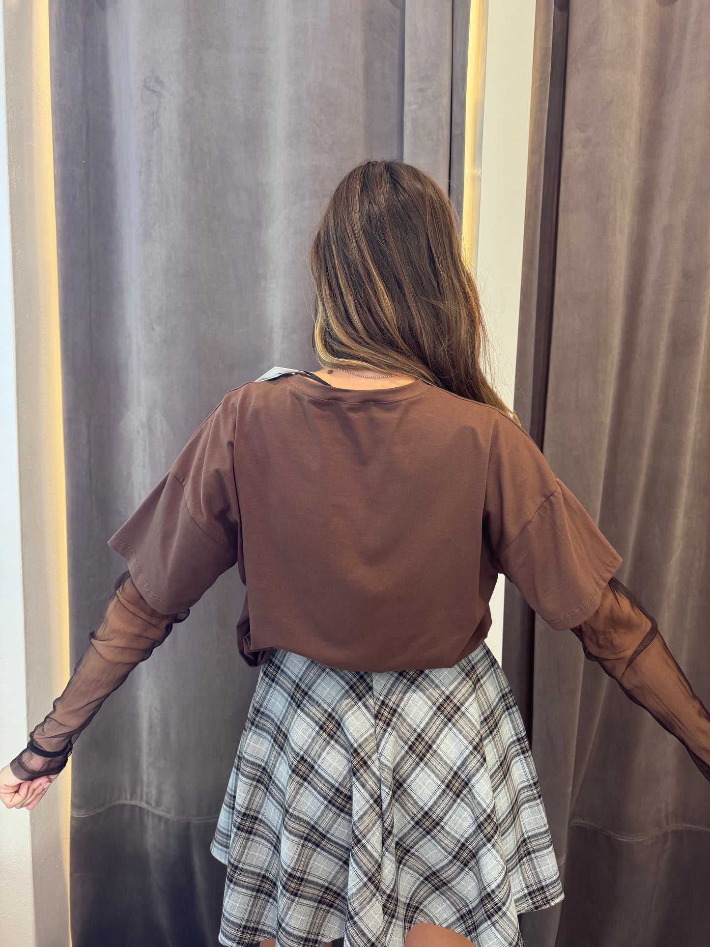 T-shirt manica in tulle