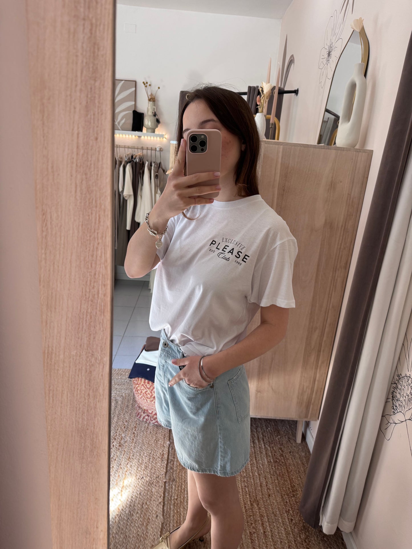 T-shirt Please