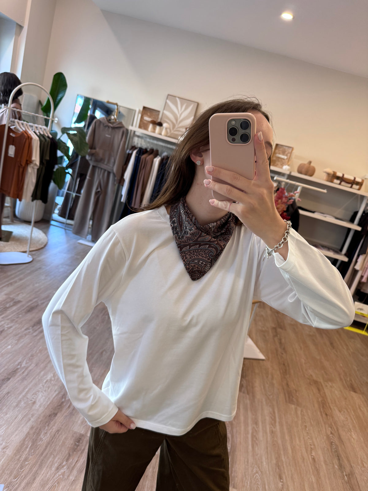 T-shirt foulard