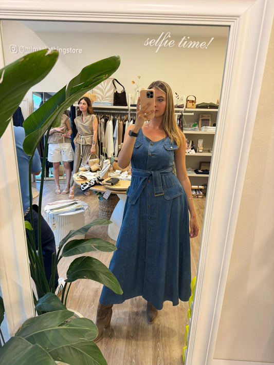 Abito in denim svasato